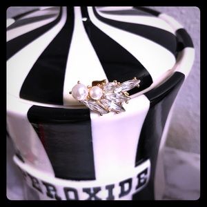 Pearl & Crystal Ear Cuff